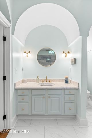 410 S 5th Avenue, Wilmington, NC 28401