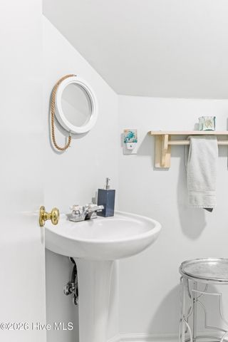 410 S 5th Avenue, Wilmington, NC 28401