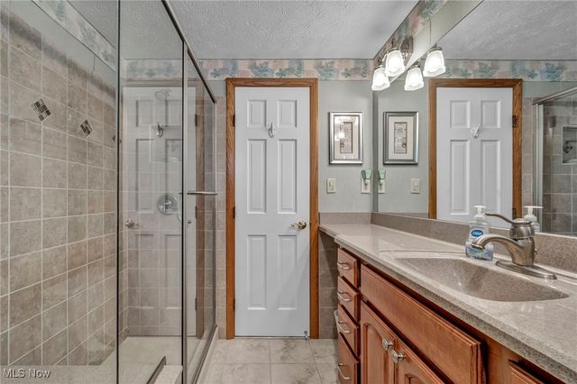 7257 Barton Circle, Parma, OH 44129