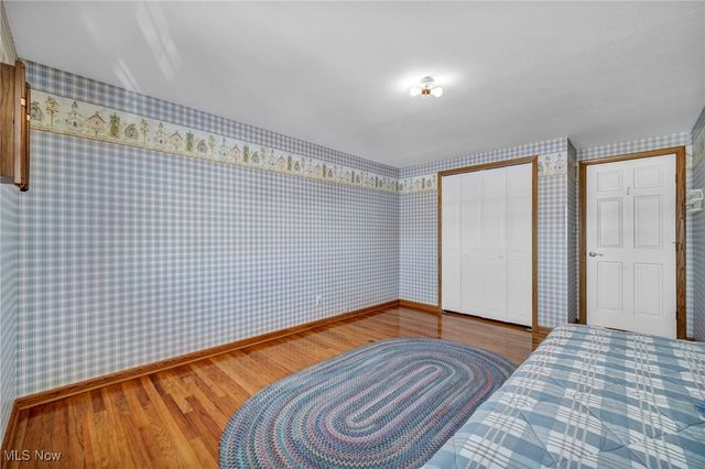 7257 Barton Circle, Parma, OH 44129