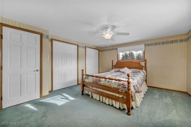 7257 Barton Circle, Parma, OH 44129