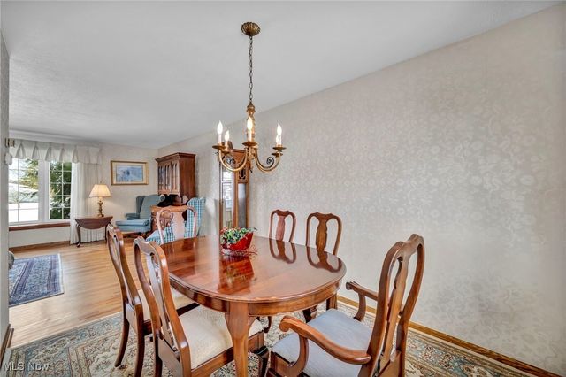 7257 Barton Circle, Parma, OH 44129