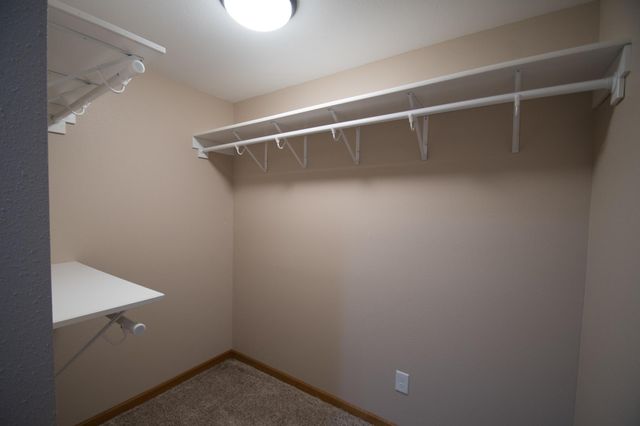 631 17th Avenue NW, New Brighton, MN 55112