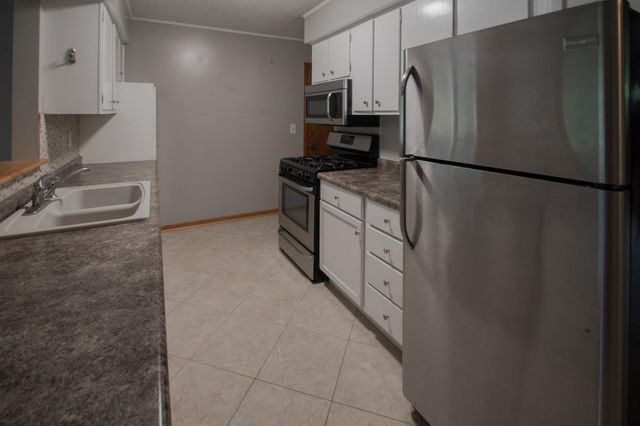 631 17th Avenue NW, New Brighton, MN 55112