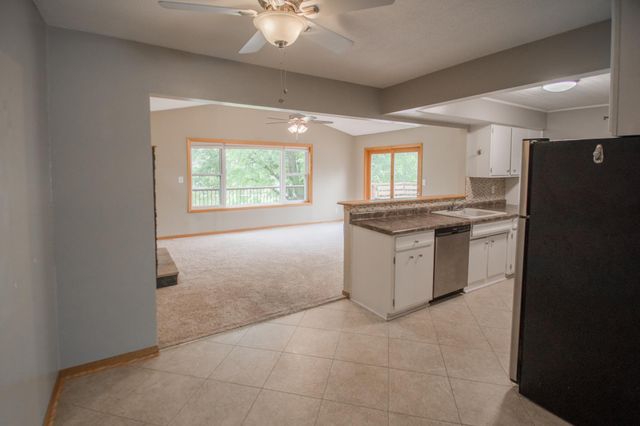 631 17th Avenue NW, New Brighton, MN 55112