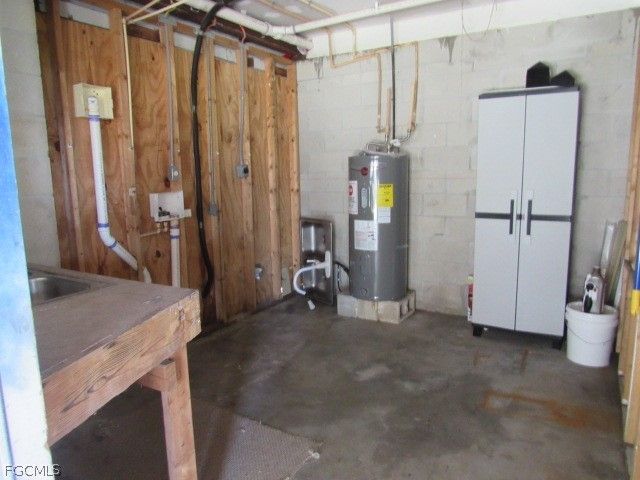 16120 Dublin CIR A, Fort Myers, FL 33908