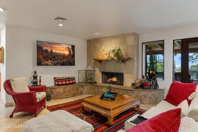 5226 E Mission Hill Drive, Tucson, AZ 85718