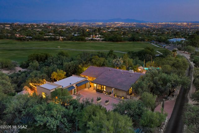 5226 E Mission Hill Drive, Tucson, AZ 85718