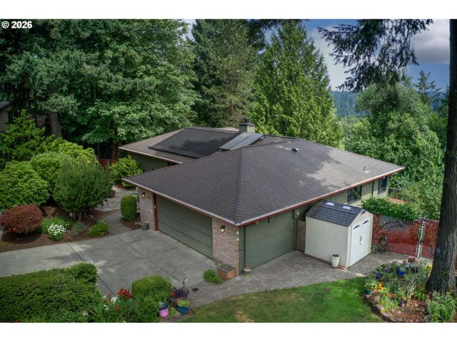 1511 WOODLAND Ter, Lake Oswego, OR 97034