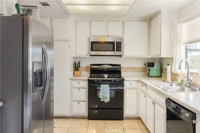 312 N Lewis, Lake Elsinore, CA 92530