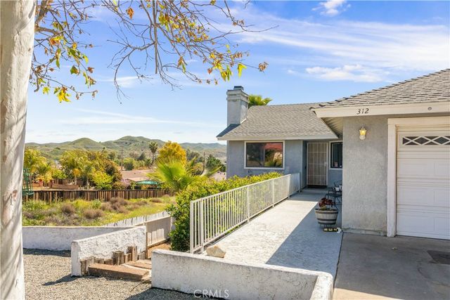 312 N Lewis, Lake Elsinore, CA 92530