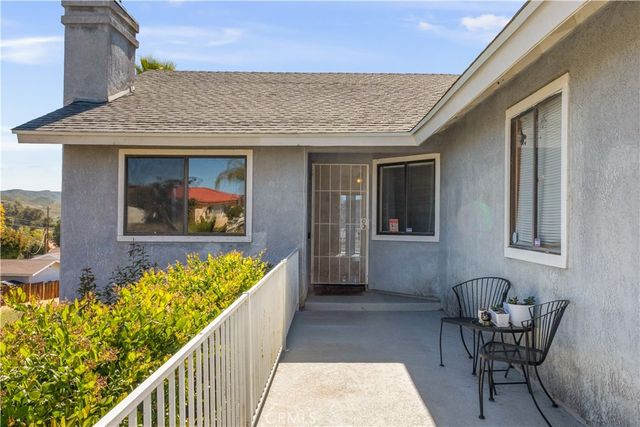 312 N Lewis, Lake Elsinore, CA 92530