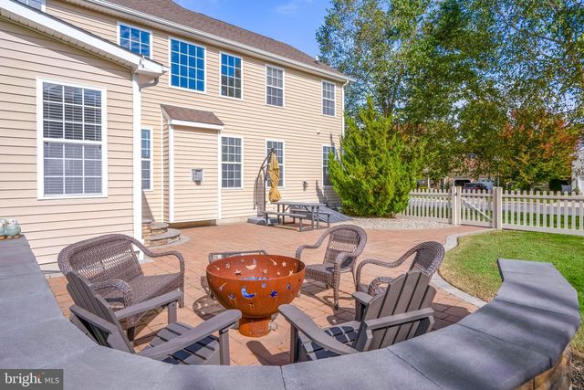 100 OYSTERMAN DR, Milton, DE 19968