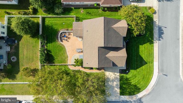 100 OYSTERMAN DR, Milton, DE 19968