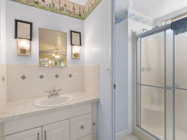 8 Novedades, Port St. Lucie, Port St Lucie, FL 34952