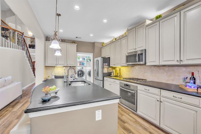 22739 Whispering Timbers Way, Porter, TX 77365