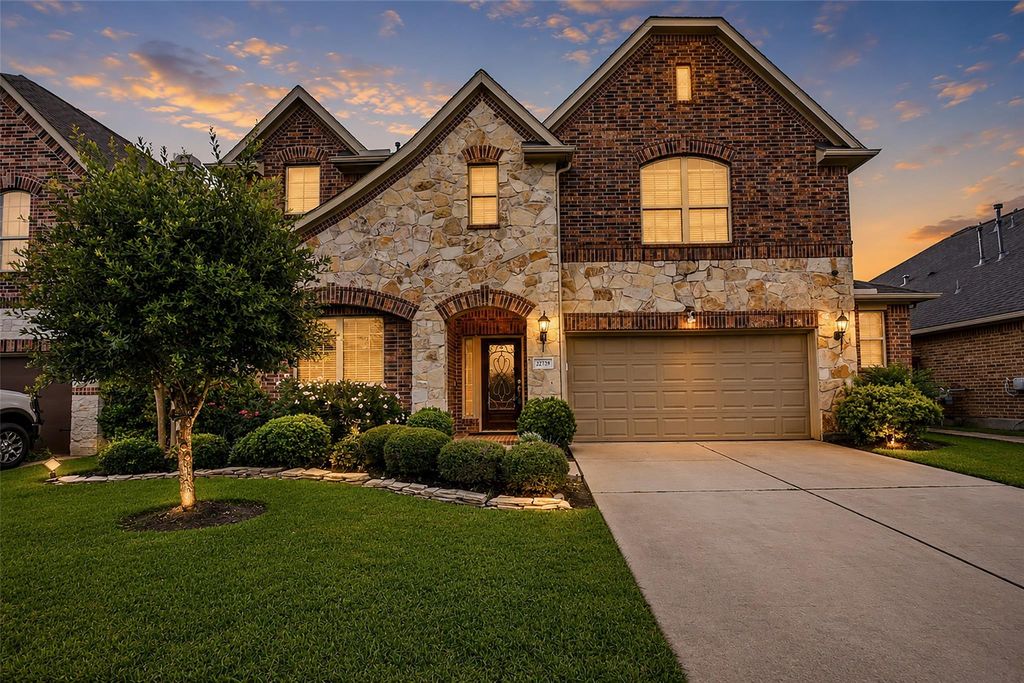 22739 Whispering Timbers Way, Porter, TX 77365