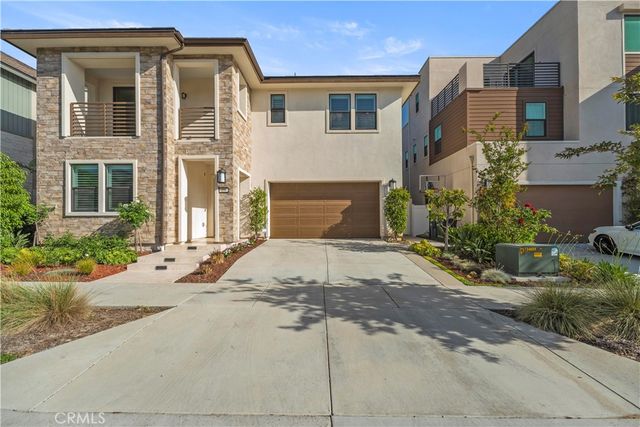 370 Sawbuck, Irvine, CA 92618