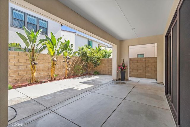 370 Sawbuck, Irvine, CA 92618