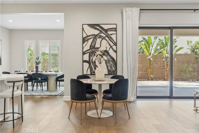 370 Sawbuck, Irvine, CA 92618