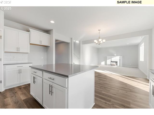 655 E Cleveland St, Carlton, OR 97111