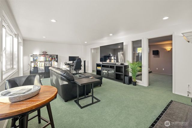 9224 190th Street SW, Edmonds, WA 98020