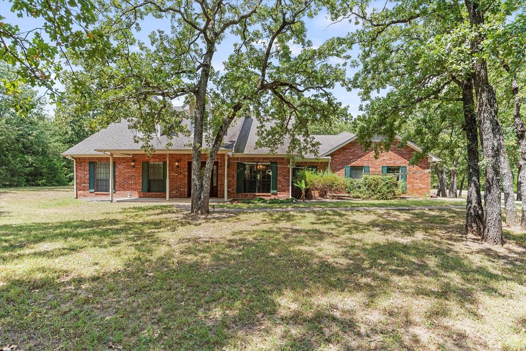 10300 County Road 2426, Terrell, TX 75160