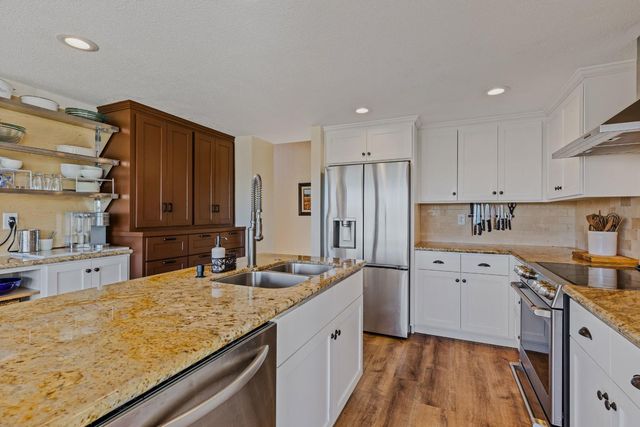 413 Orchard Ct, Auburn, CA 95603