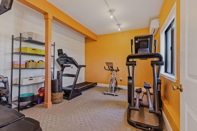 413 Orchard Ct, Auburn, CA 95603