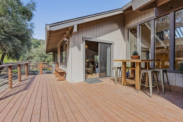 413 Orchard Ct, Auburn, CA 95603