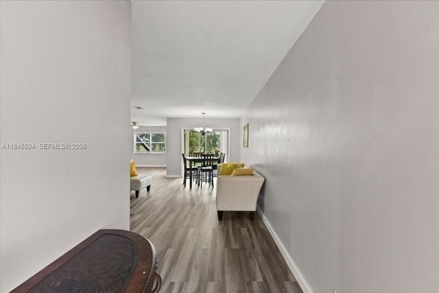 3869 Sienna Greens Ter, Lauderhill, FL 33319