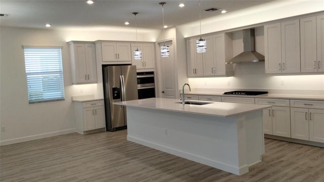 9841 SW Isabelline Drive, Port St. Lucie, FL 34987