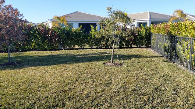 9841 SW Isabelline Drive, Port St. Lucie, FL 34987