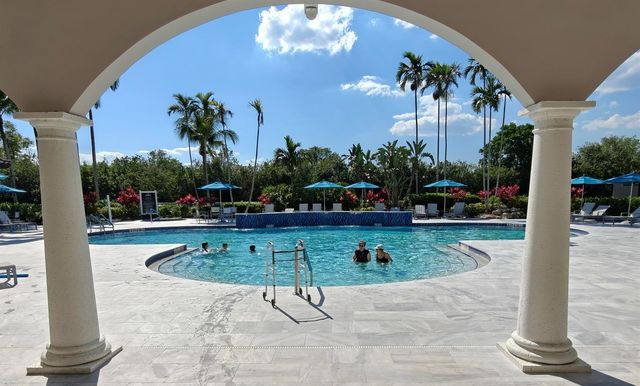 5880 NW 121 Avenue, Coral Springs, FL 33076
