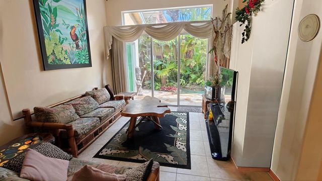 5880 NW 121 Avenue, Coral Springs, FL 33076