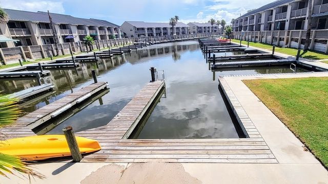 2004 Bayhouse Dr 2004, Rockport, TX 78382