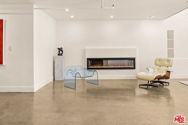 4115 Glencoe Avenue 107, Marina Del Rey, CA 90292