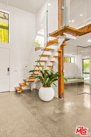 4115 Glencoe Avenue 107, Marina Del Rey, CA 90292