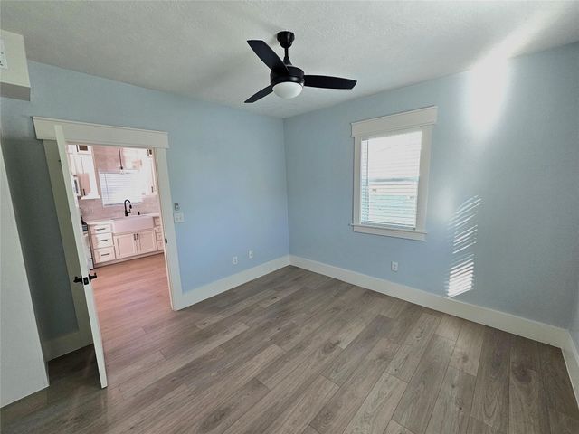 1412 22nd Street, Galveston, TX 77550