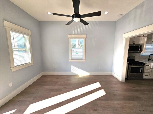 1412 22nd Street, Galveston, TX 77550