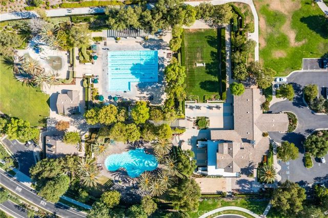66 Amy Way, Ladera Ranch, CA 92694