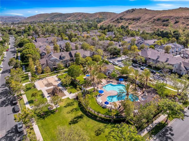 66 Amy Way, Ladera Ranch, CA 92694