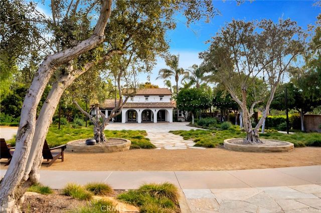 66 Amy Way, Ladera Ranch, CA 92694