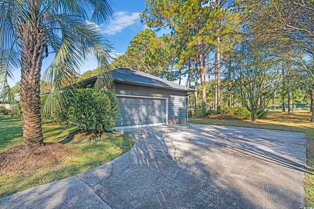 8209 Timber Ridge Rd., Conway, SC 29526