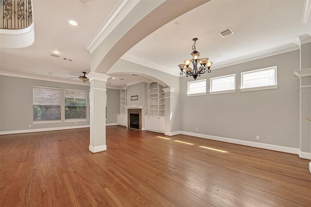 5319 Fayette Street, Houston, TX 77056