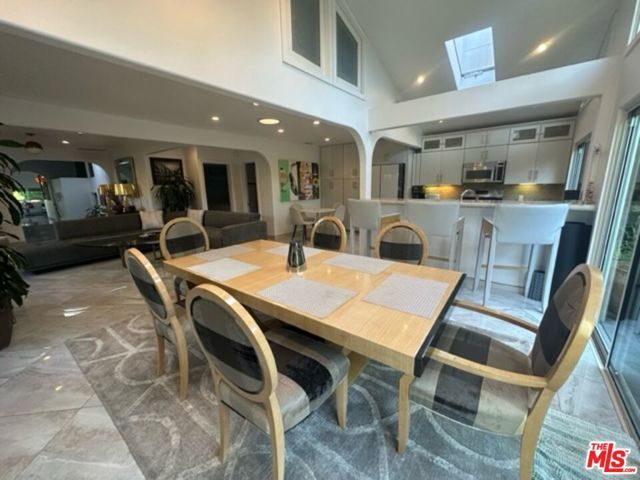 425 Sunridge Street, Playa Del Rey (los Angeles), CA 90293