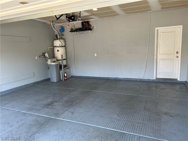 9325 Keystone Ridge Avenue, Las Vegas, NV 89148