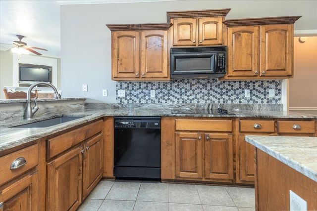 168 CLEMENTINE RD, Atoka, TN 38004