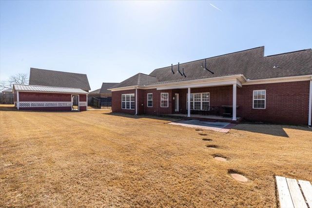 168 CLEMENTINE RD, Atoka, TN 38004