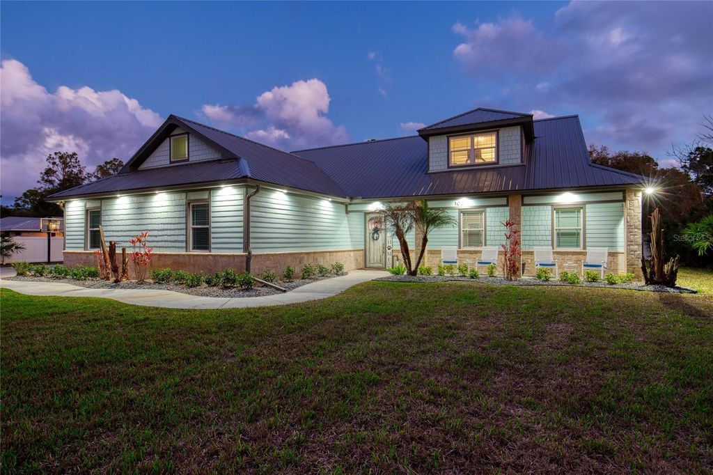 Image 11 of property listing at 108 PINE TREE DRIVE, Ormond Beach, FL 32174